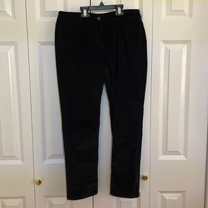 J. Jill Ladies fine wale black stretch corduroys. Size 6 Petite. Inseam is 27”.